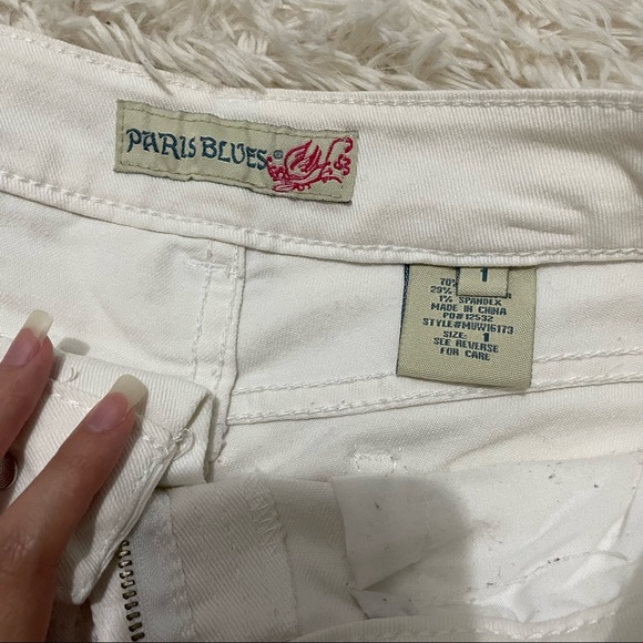 Shorts - Picture 3 of 4